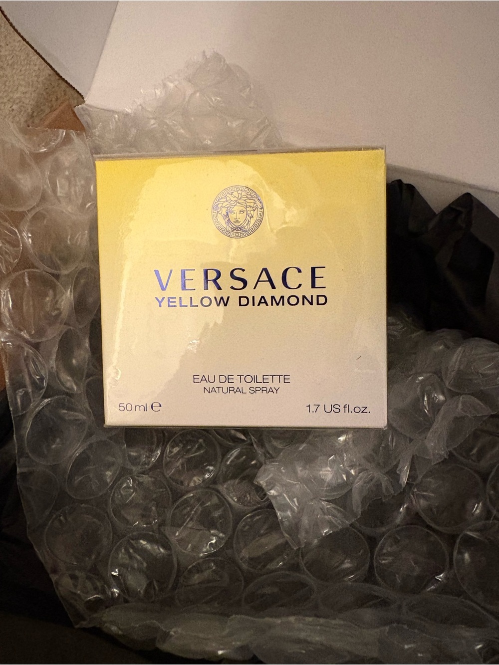 Versace Yellow Diamond Eau de Toilette 50ml - Yellow & White Box NWB $135